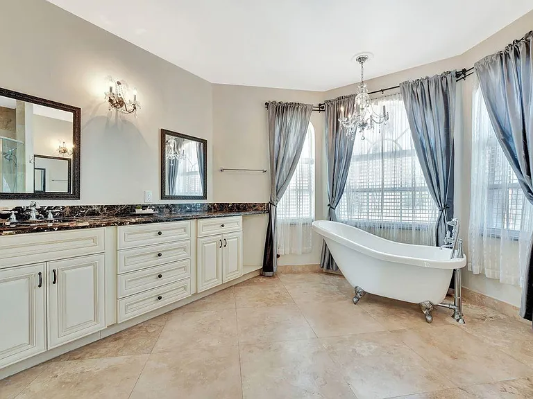 2491 Eagle Run Dr — Photo 40