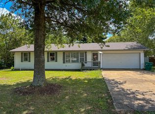 610 Scott St, Willow Springs, MO 65793
