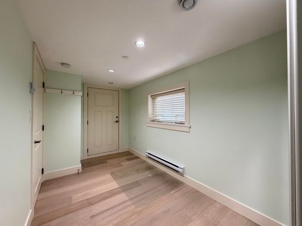 2 bedroom rental in Vancouver — photo 13