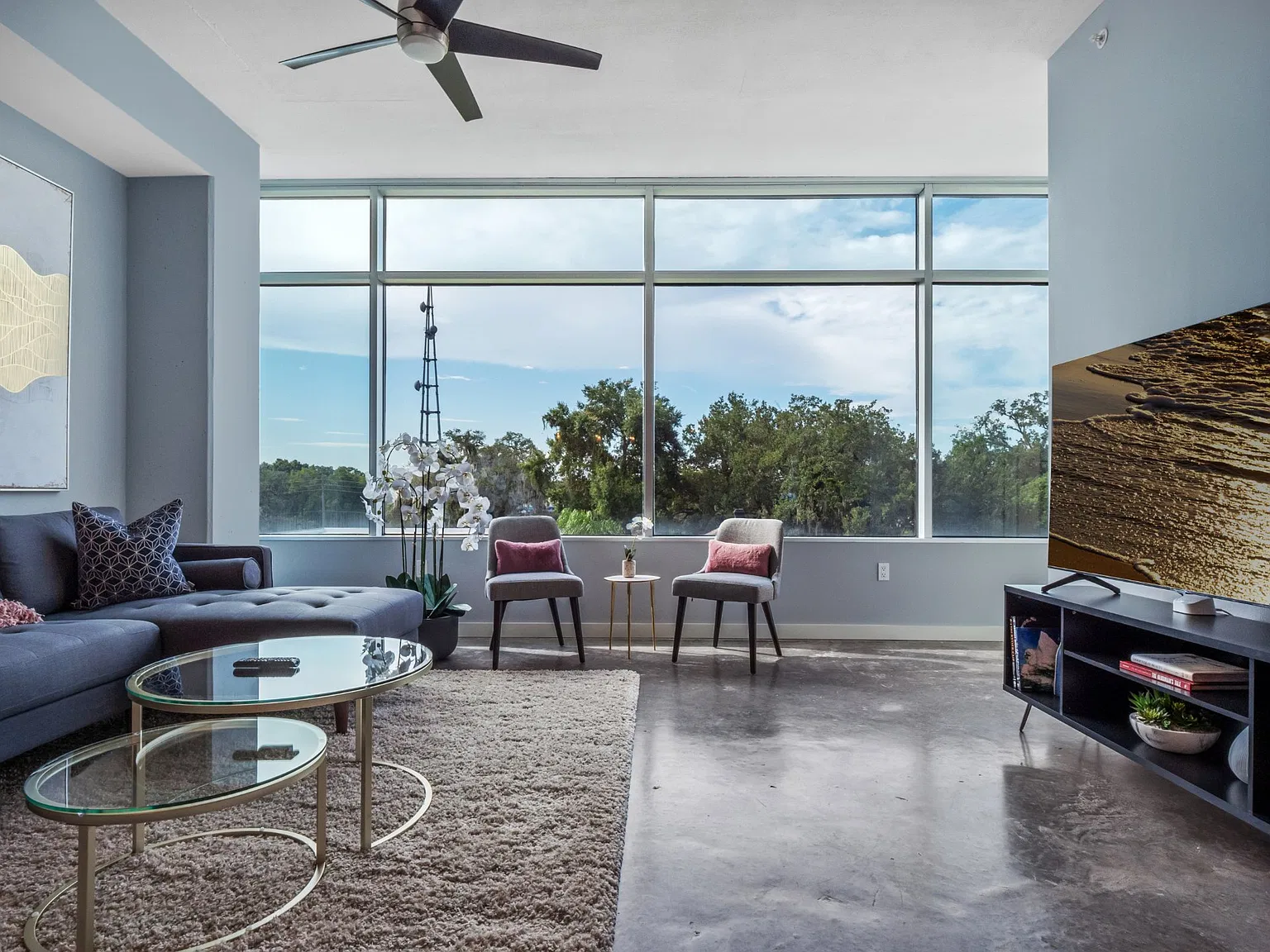2 bed, 1268 sqft, $3,399 — Photo 3