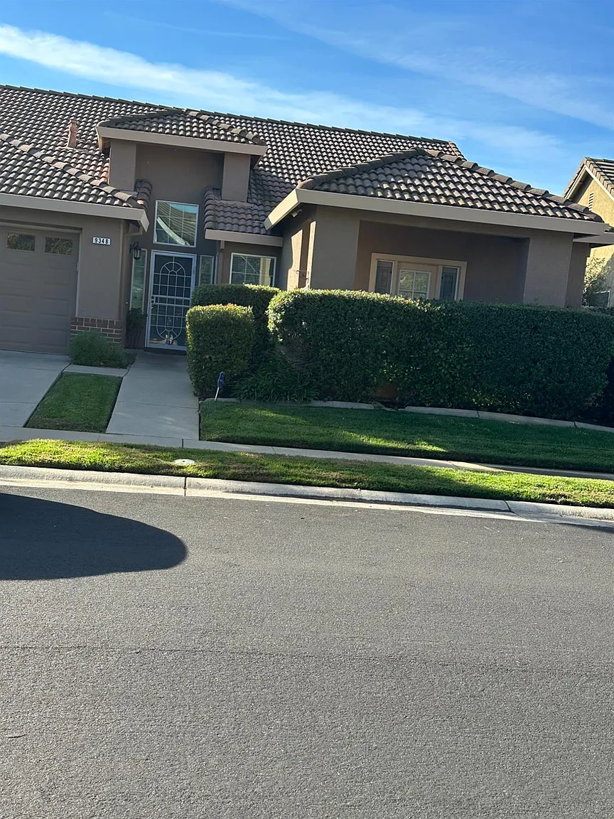 9348 Cedarview Way photo 1