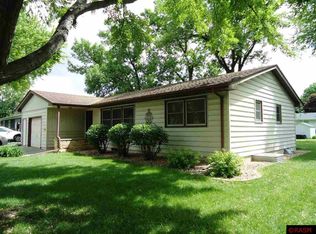 919 Reed St, Mankato, MN 56001