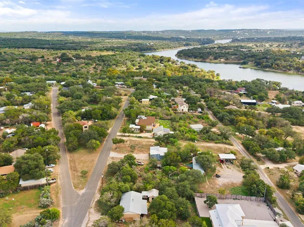 22302 Andrew Dr, Spicewood, TX 78669