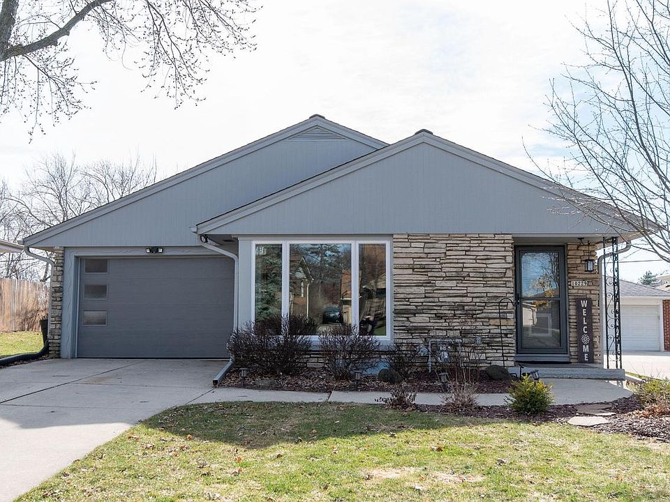 1st image of 10229 West Melvina STREET