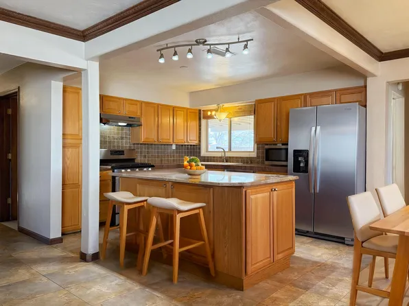 9616 Euclid Ave NE, Albuquerque, NM 87112