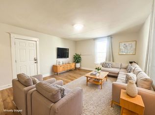1722 5a St SW, Calgary, AB T2S 2E9