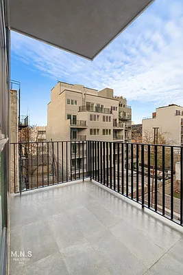 Rented by MNS | media 20