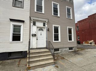 19 N Lake Ave, Albany, NY 12203