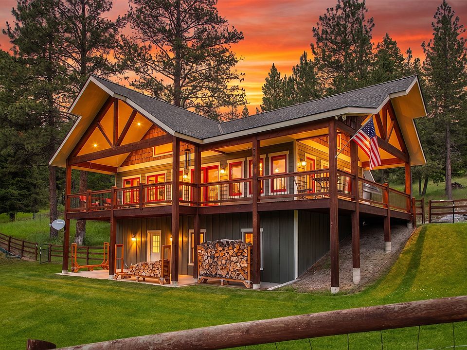 1st image of 200 Badger Ln