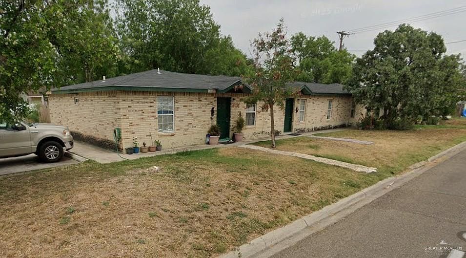 1st image of 701 S 8th St