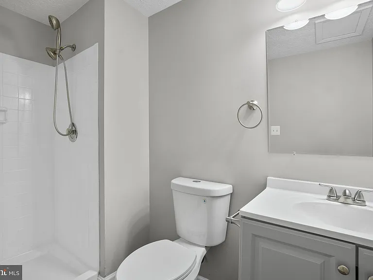 10506 Lime Tree Way — Photo 6