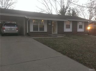13 Glenwood Ln, Saint Peters, MO 63376