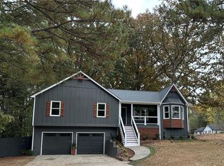 302 N Briar Rdg, Woodstock, GA 30189