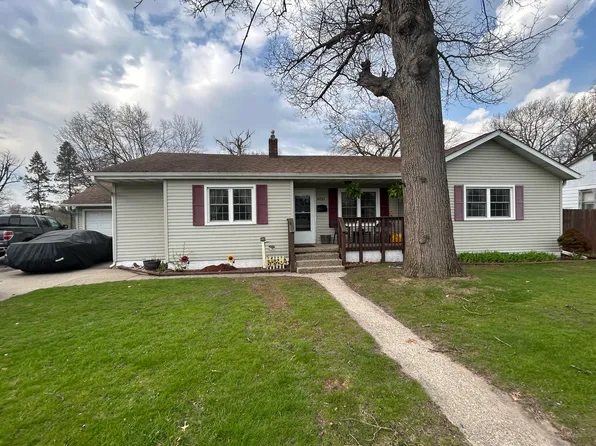 4281 Park Ave, Lake Station, IN 46405