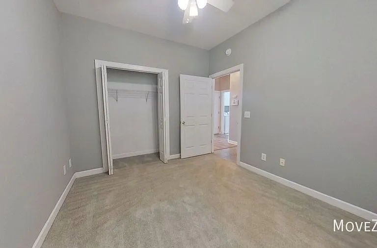 5006 Carleton Dr #94 — Photo 36