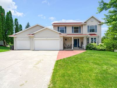 365 Hyland Trl, Mayville, WI, 53050