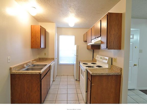 4th image of 3306 Normand Dr