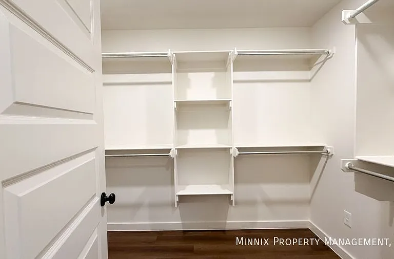 2304 Corpus Ave — Photo 8