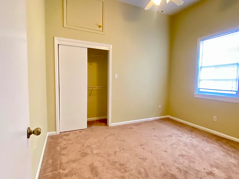 7719 Zimpel St — Photo 4