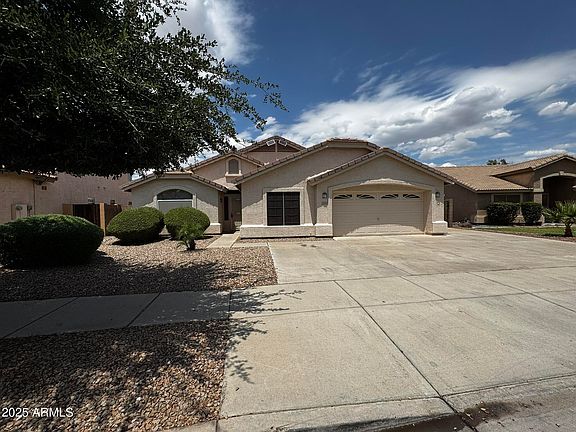 2nd image of 8006 W GIBSON Lane
