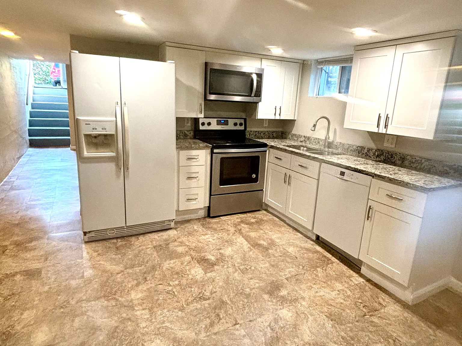 2071 Lawrence Ave — Photo 3