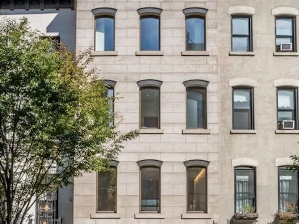 251 East 61st Street image 1 of 35