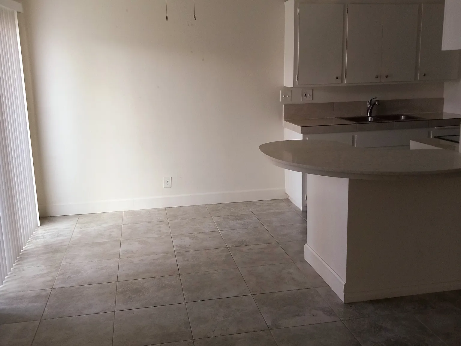 1 bed, 600 sqft, $1,600 — Photo 3