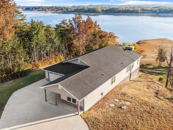 313 Sunrise Trl, Dandridge, TN 37725