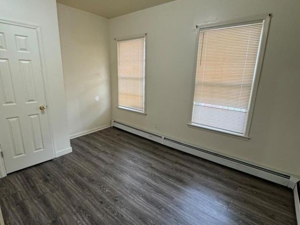 576 E 38Th St, Paterson City, NJ 07513