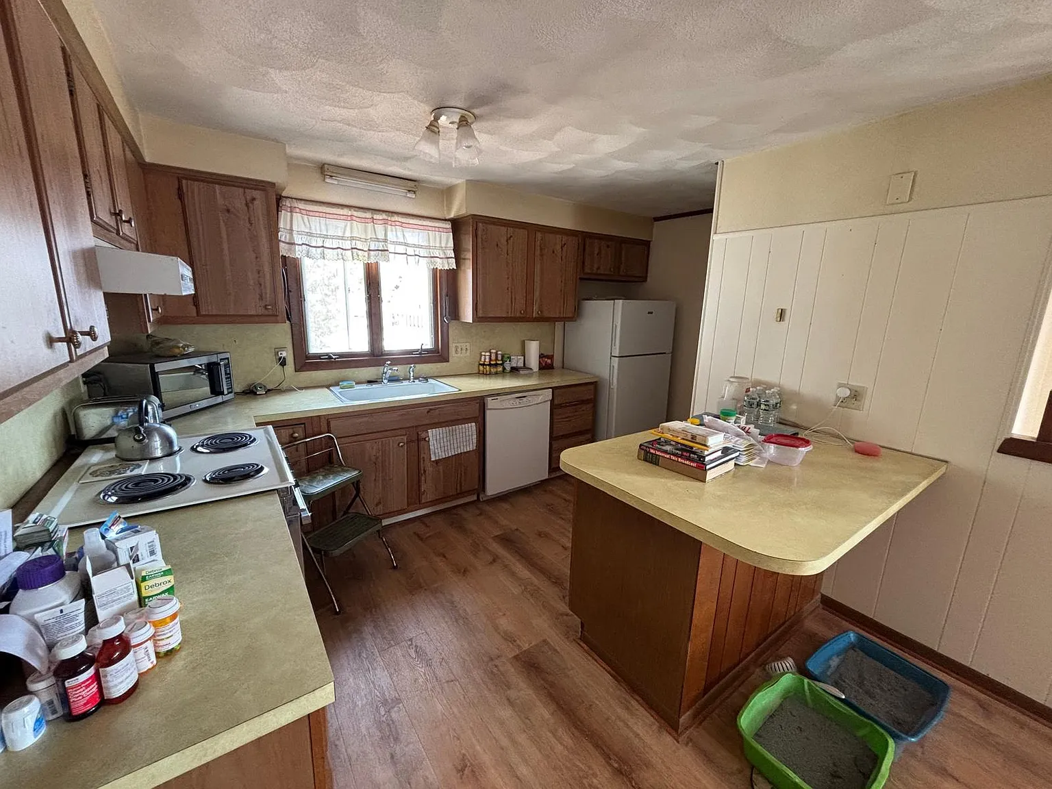 2 bed, $900 — Photo 3
