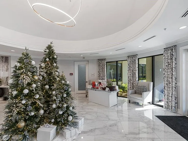 8251 Grand Palm Dr #3 — Photo 42