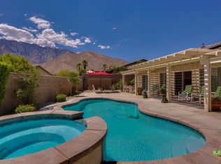 897 Tierra Ln, Palm Springs, CA 92262