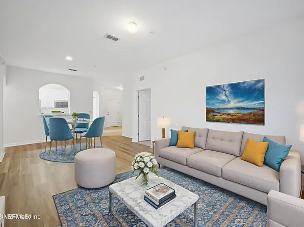 7801 POINT MEADOWS Drive #2410, Jacksonville, FL 32256