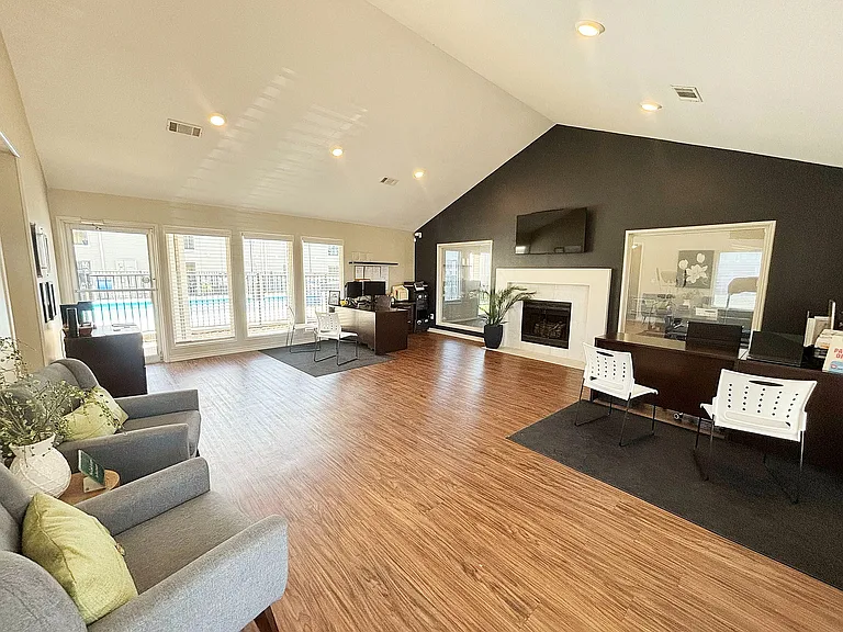 Leasing Office