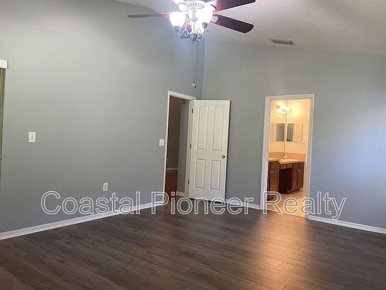 10542 San Travaso Dr — Photo 19