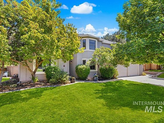 3rd image of 1865 E Sendero Ln