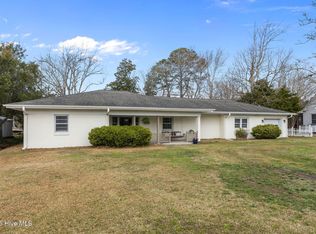 1309 Live Oak Street, Beaufort, NC 28516