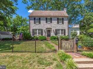 316 N Kenmore St, Arlington, VA 22201