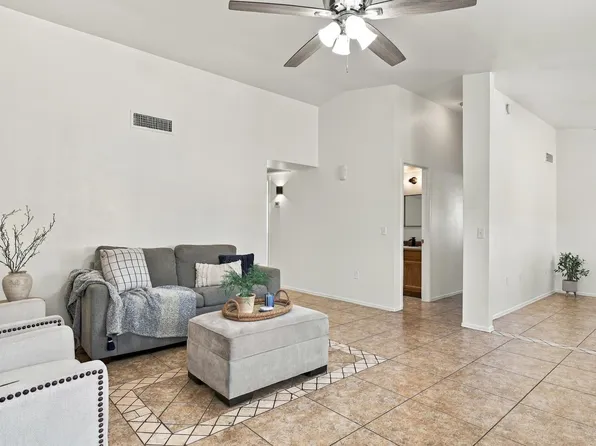 3016 W Mermaid Ct, Tucson, AZ 85746