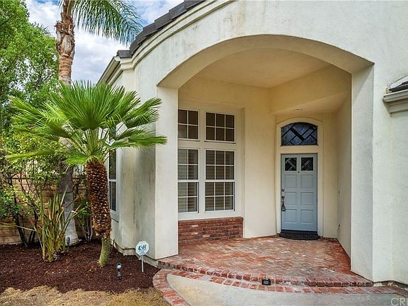 5th image of 23239 Cuestport Dr
