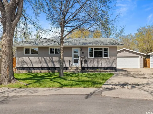 35 Symons PLACE, Regina, SK S4X 1M7