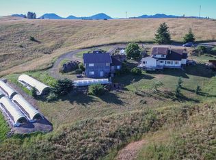 1205 Barry Rd, Kneeland, CA 95549