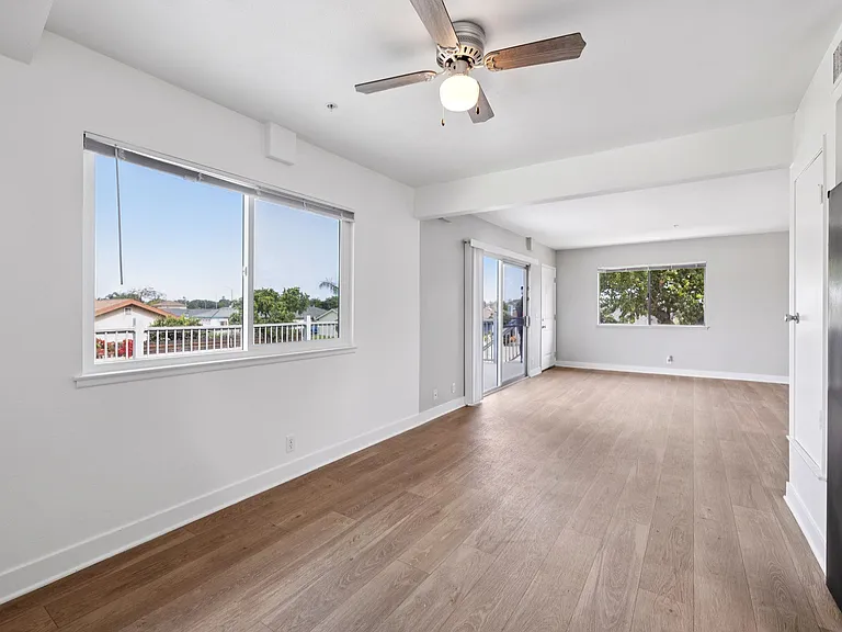 Ocean Villas Apartments — Photo 45