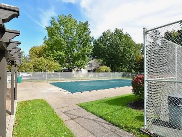 584 Wilkes Ln #242 — Photo 11