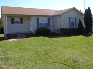 1005 Poppy Seed Dr, Oak Grove, KY 42262