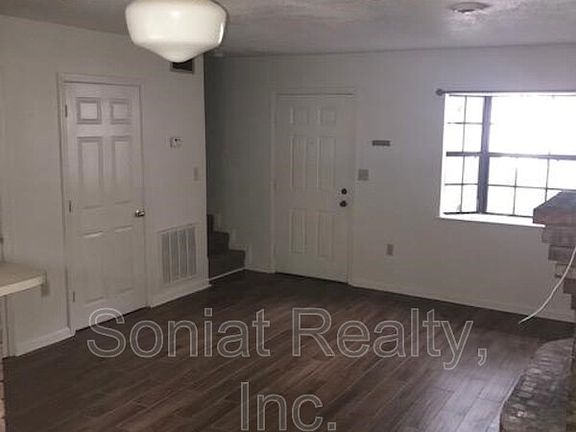 5th image of 4615 Iberville St APT D