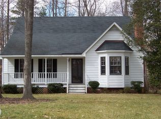 7300 Count Fleet Dr, Midlothian, VA 23112