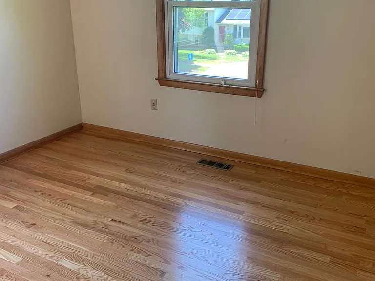 Bedroom #1