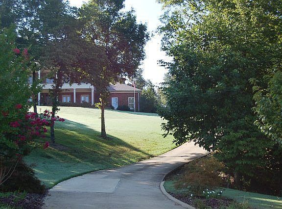 3rd image of 3818 Majestic Oaks Dr