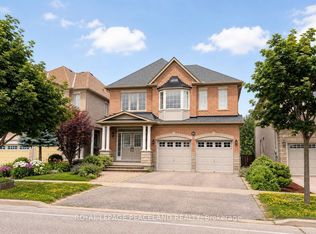 138 Farmstead Rd, Richmond Hill, ON L4S 1X2
